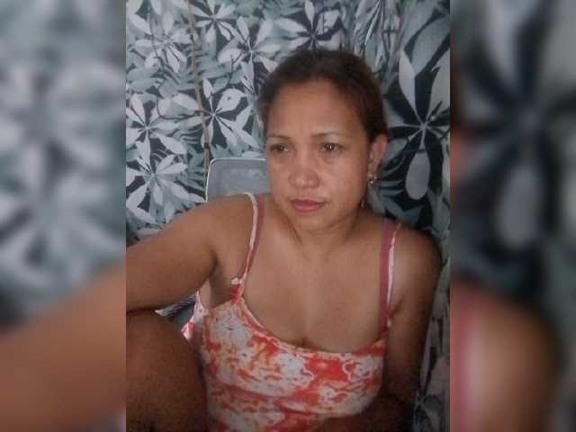 pinaymaniac69 live cam on BongaCams