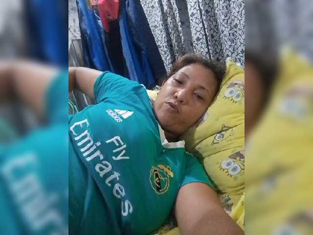 pinaymaniac69 live cam on BongaCams
