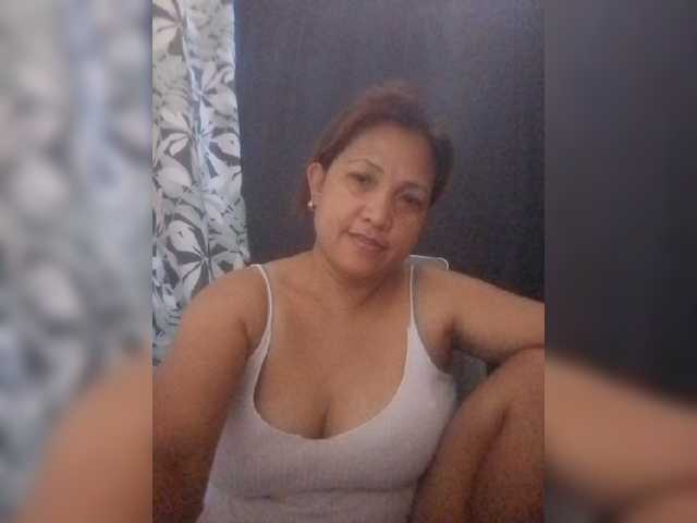 pinaymaniac69 live cam on BongaCams