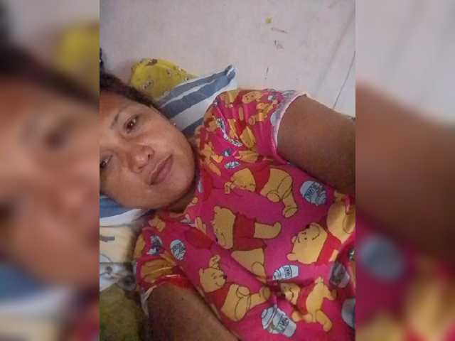 pinaymaniac69 live cam on BongaCams