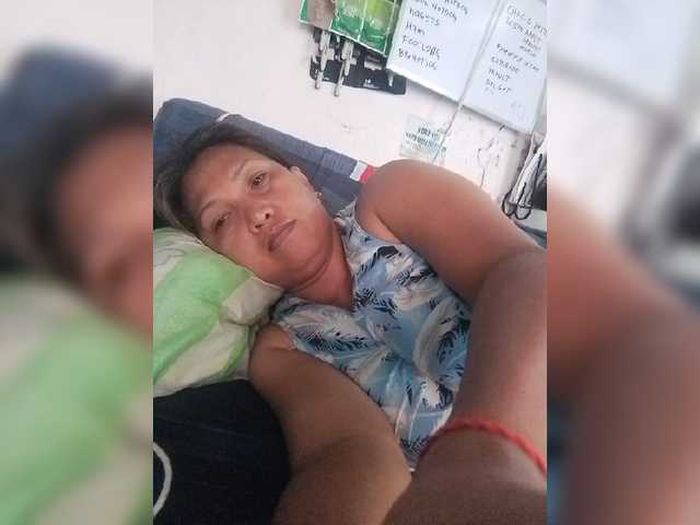 pinaymaniac69's BongaCams show and profile