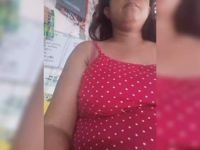 pinaymaniac69 live cam on BongaCams