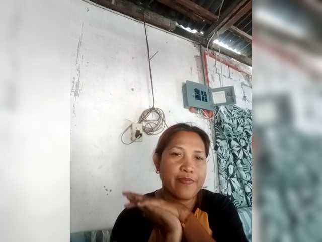 pinaymaniac69 live cam on BongaCams