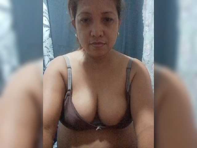 pinaymaniac69 live cam on BongaCams