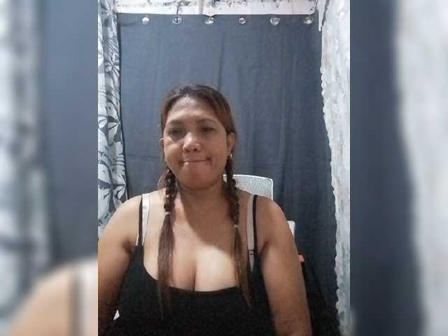 pinaymaniac69 live cam on BongaCams