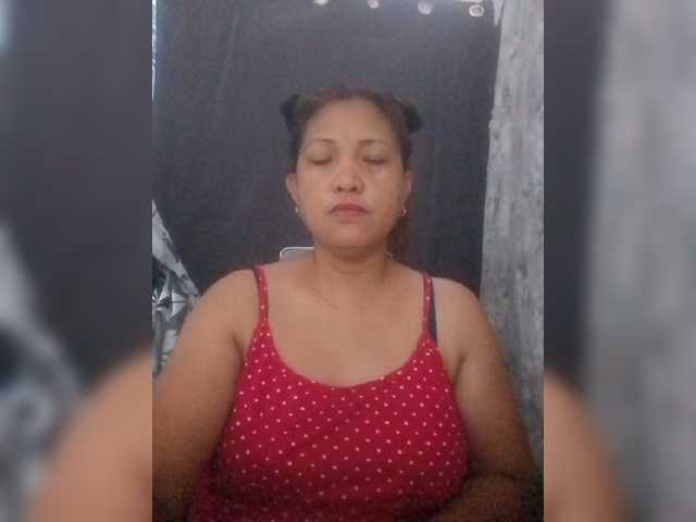 pinaymaniac69, live now on BongaCams
