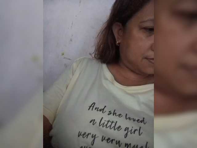 pinaymaniac69 live cam on BongaCams