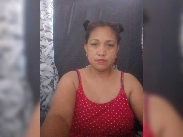 pinaymaniac69, live now on BongaCams
