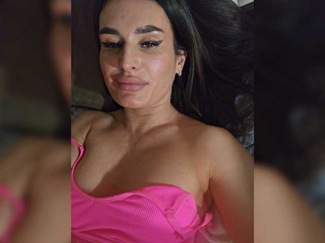 XStrawberryX live cam on BongaCams