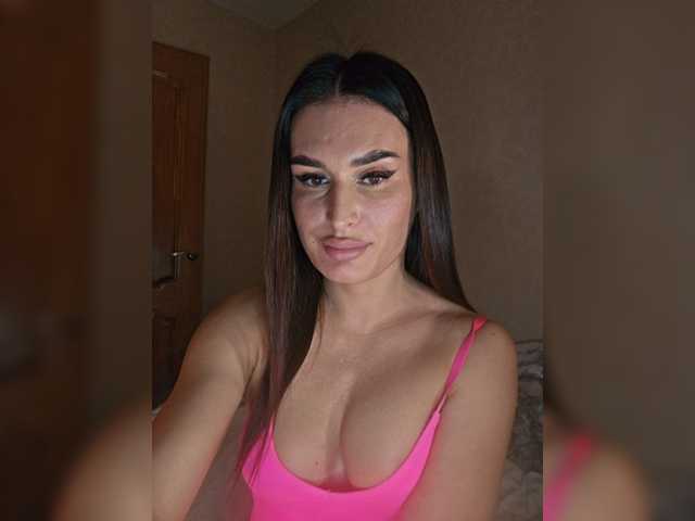 XStrawberryX live cam on BongaCams