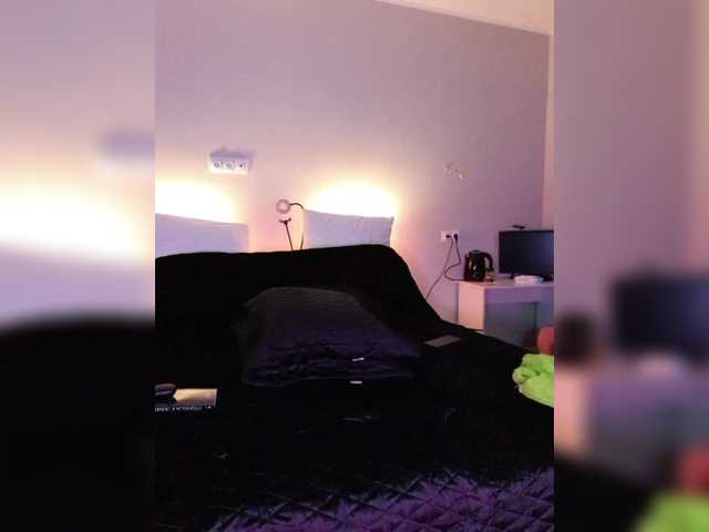  a-squirter chat room