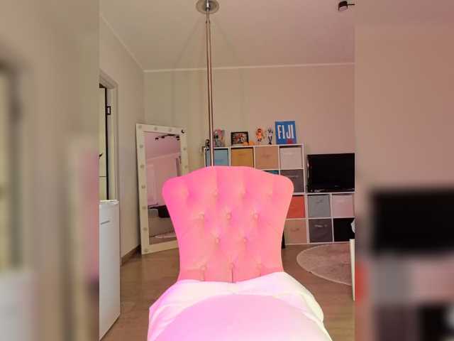 a-squirter live cam on BongaCams