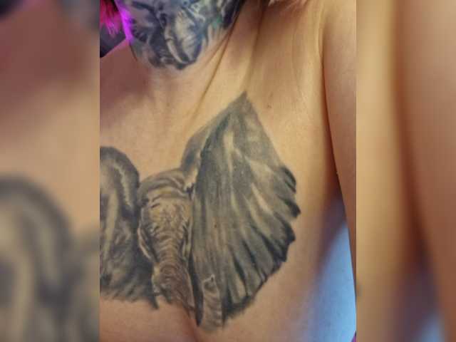 femmfatale live cam preview