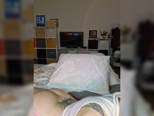 a-squirter live cam on BongaCams