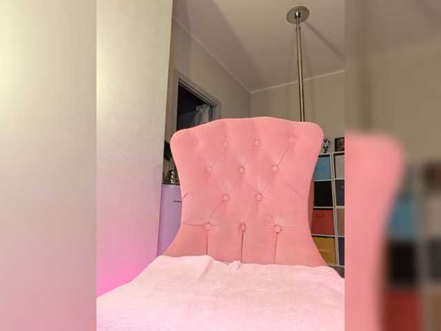 a-squirter live cam on BongaCams