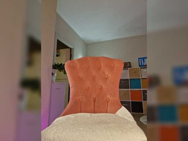 a-squirter live cam on BongaCams