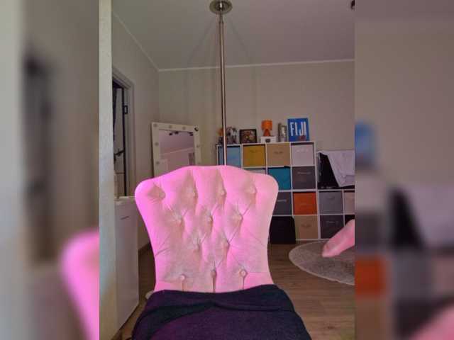a-squirter live cam on BongaCams