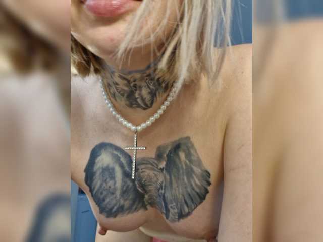 a-squirter live webcam show