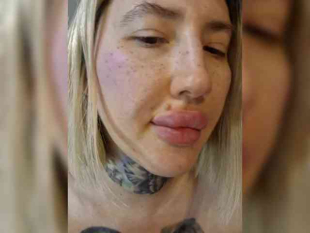 Model: femmfatale