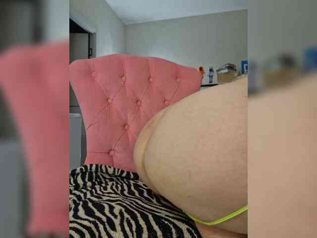 a-squirter Sex Cam Show