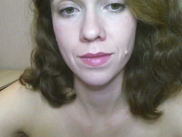 AnnastaStasy live cam on BongaCams