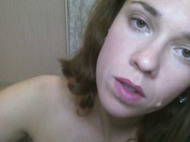 AnnastaStasy live cam on BongaCams