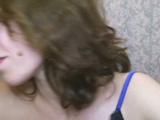 AnnastaStasy live cam on BongaCams