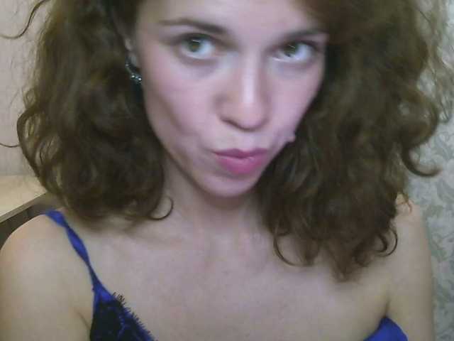 AnnastaStasy live cam on BongaCams