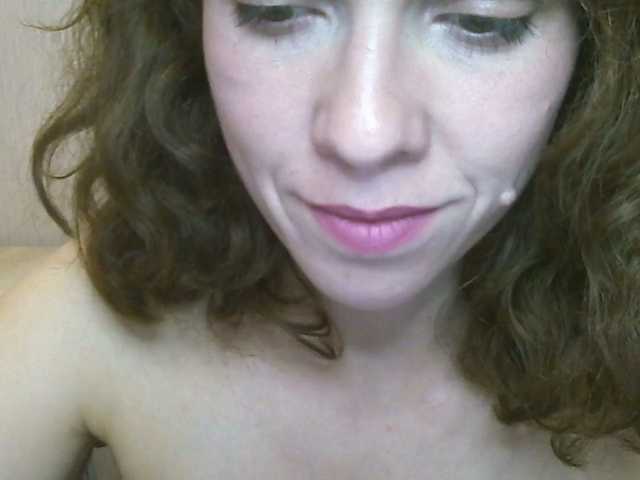 AnnastaStasy live cam on BongaCams