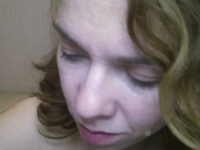 AnnastaStasy live cam on BongaCams