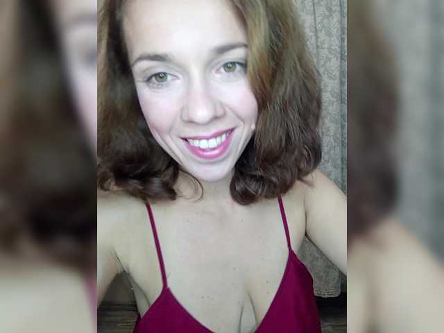 AnnastaStasy live cam on BongaCams