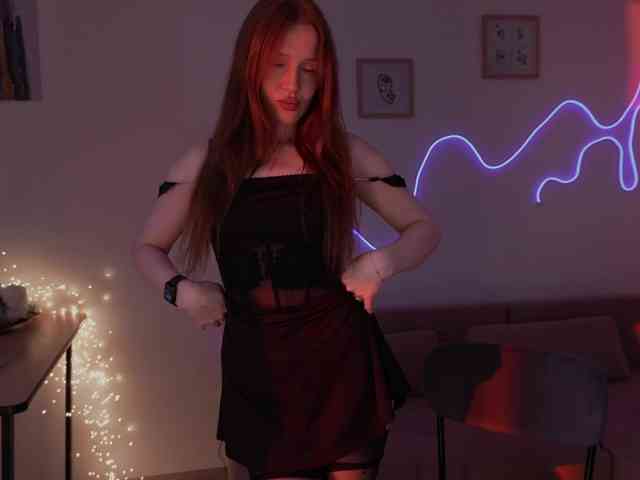 evie-sapphire Sex Cam Show