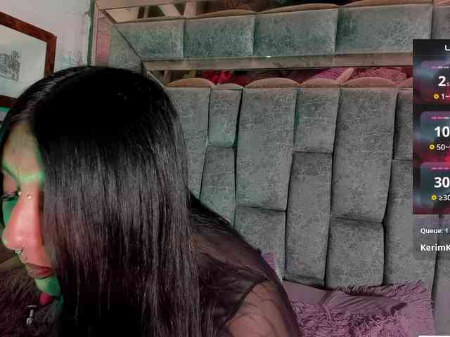 Chantallthx webcam