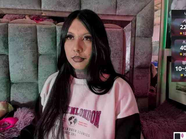 Chantallthx webcam
