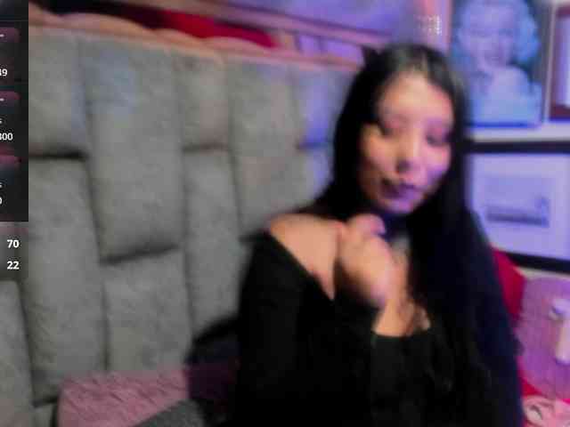 Chantallthx webcam