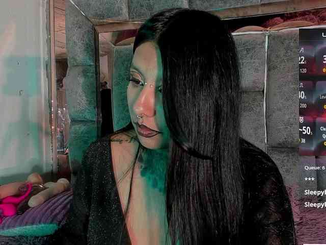 Chantallthx webcam
