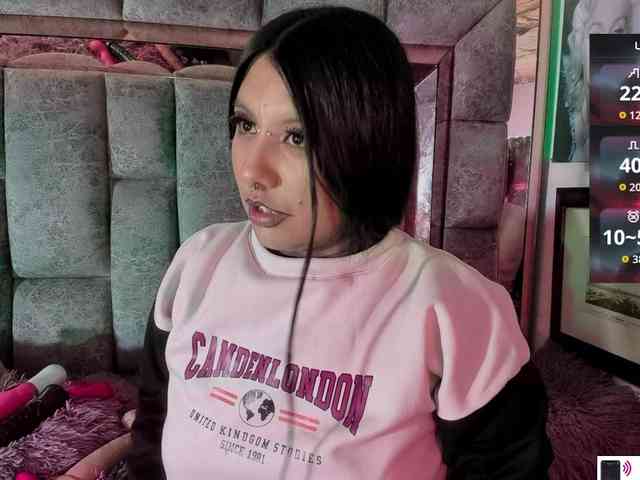 Chantallthx webcam