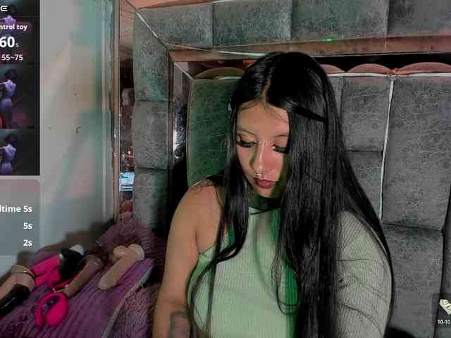 Chantallthx webcam