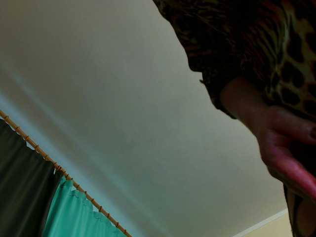 Monkey104 live cam on BongaCams