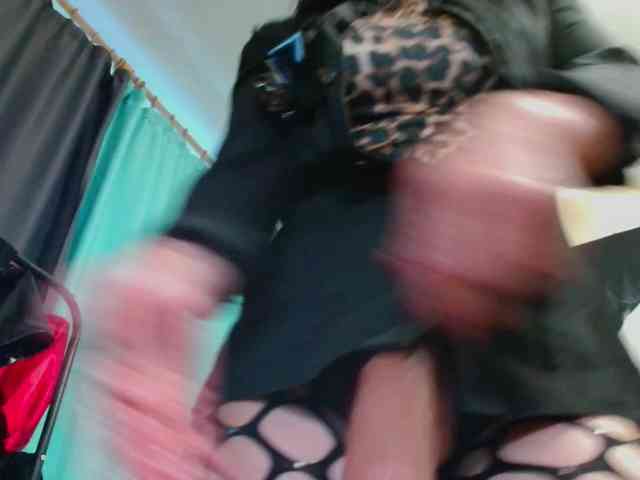 Monkey104 Sex Cam Show