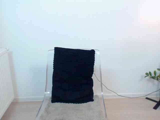LovelyBrownie webcam