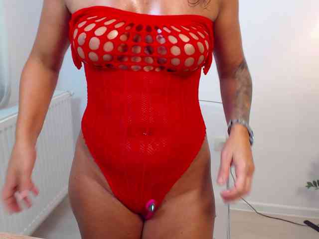 LovelyBrownie webcam