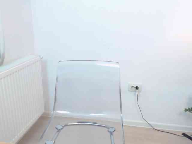 LovelyBrownie webcam