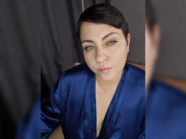 --ALEKSA- live cam on BongaCams