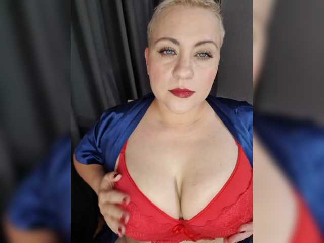 --ALEKSA- live cam on BongaCams