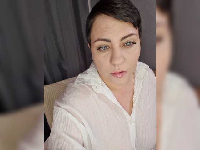 --ALEKSA- live cam on BongaCams