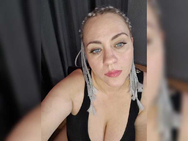 --ALEKSA-, live now on BongaCams