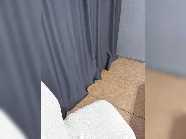 --ALEKSA- live cam preview