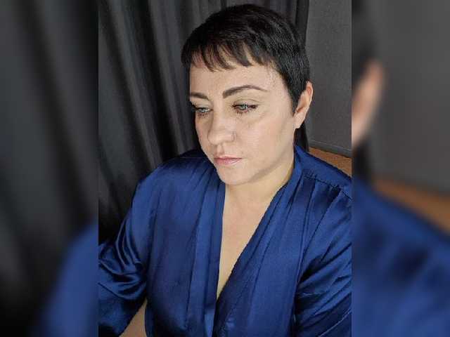 --ALEKSA- live cam on BongaCams