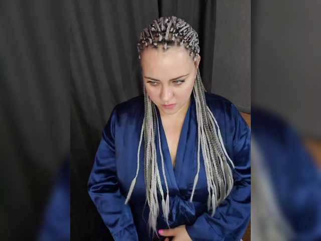_LEKSA — live female cam